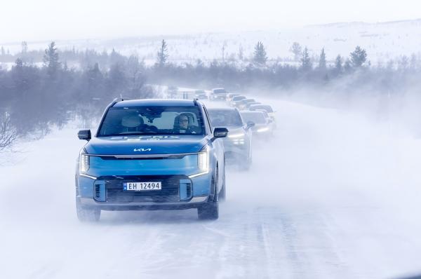 electric vehicle range test in extreme cold.jpg